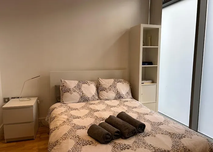 Fully Equipped Studio In Greenwich - 1 Min To Station